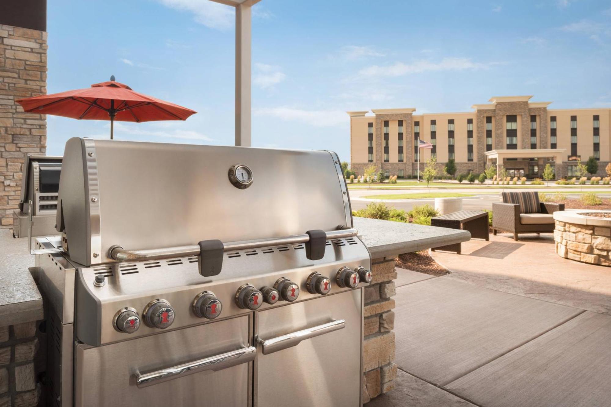 Towneplace Suites By Marriott Joliet Minooka Exterior photo